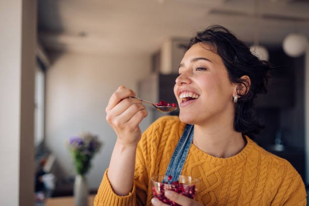 Fruits That Balance Hormones in Females -Pomegranates