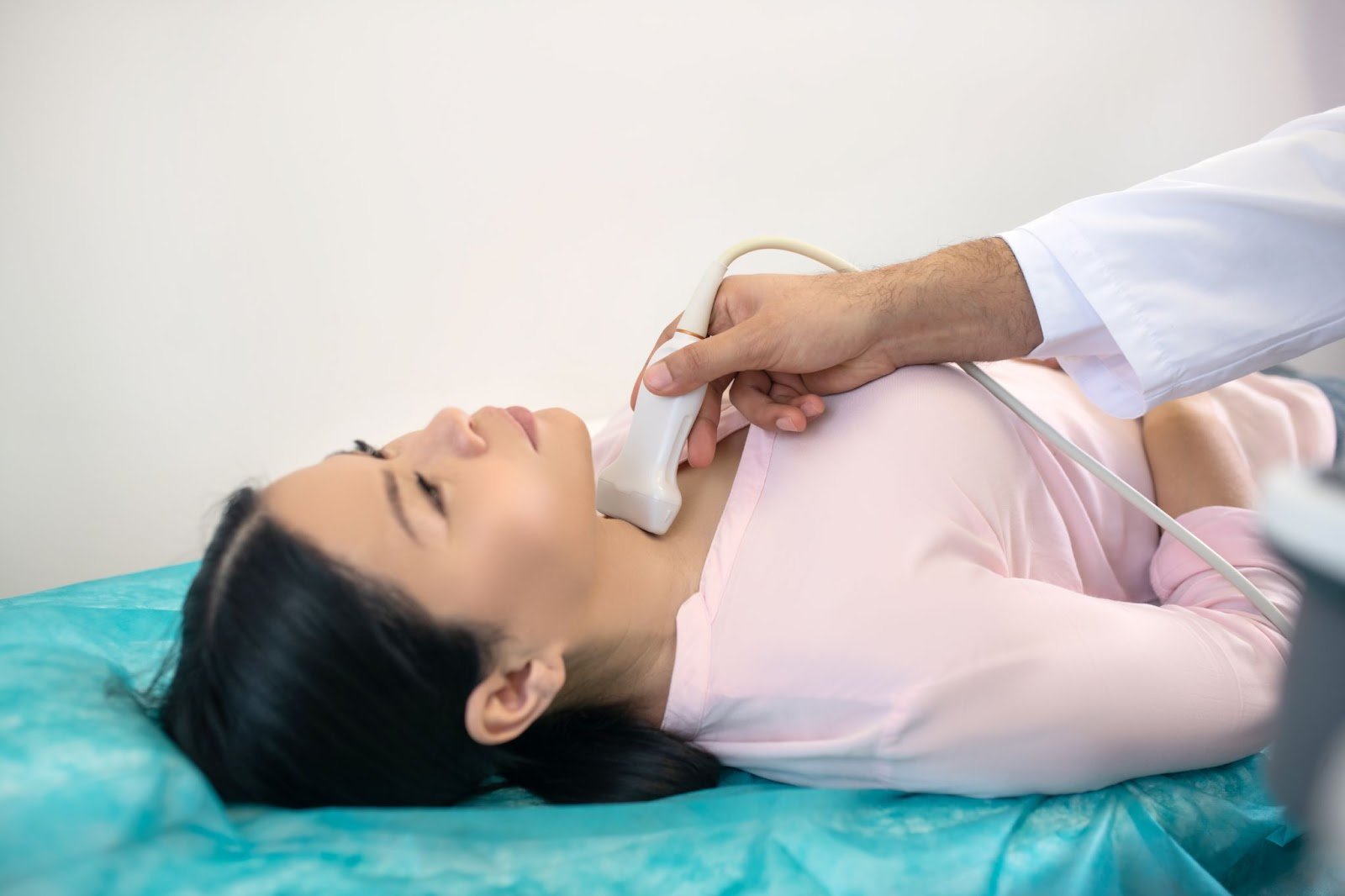 Can Hashimoto’s Thyroiditis Be Reversed? A Simple Guide